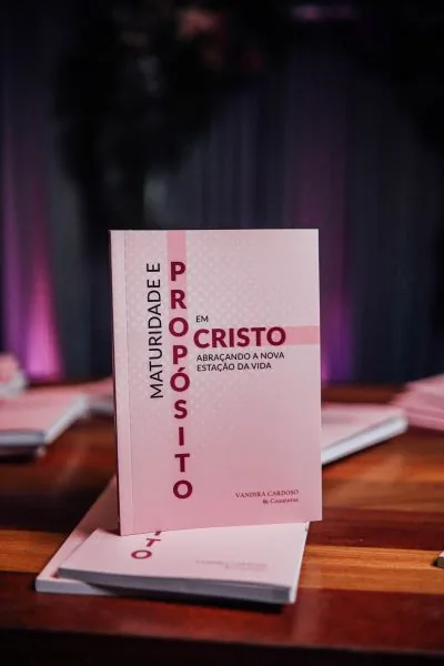 Livro Maturidade e Propósito em Cristo — bônus enviado para sua casa